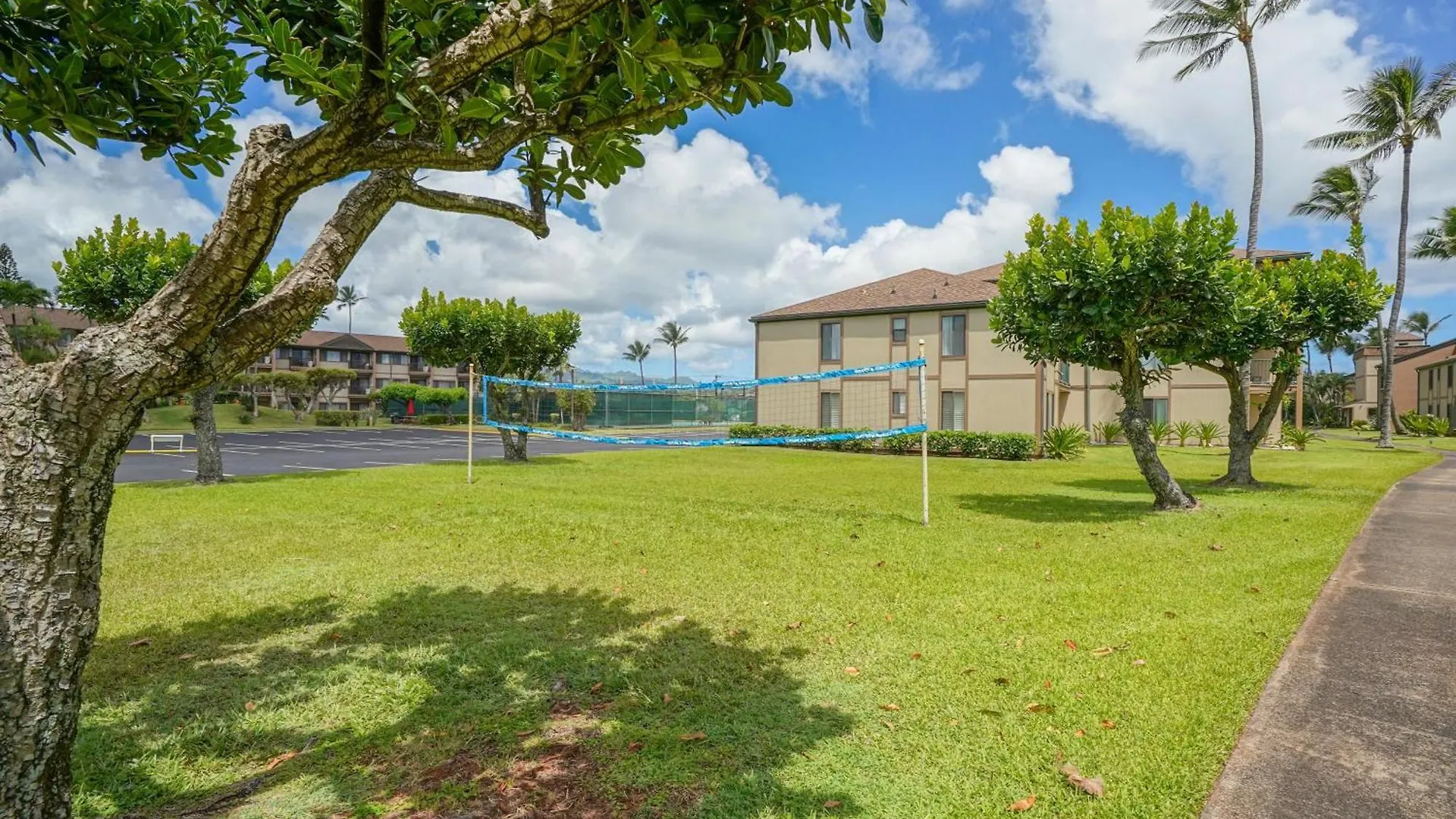 Pono Kai Resort contacts